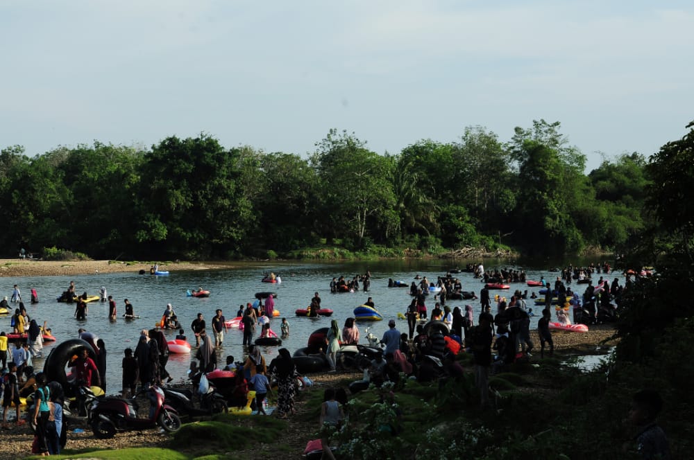 Setelah 2 Tahun Vakum, Pemuda Desa Kuntu Hidupkan Kembali Acara Mandi Balimau