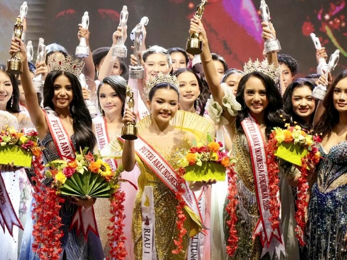 Harumkan Nama Riau, Rania Keiliyah Bawa Pulang Mahkota Puteri Anak Indonesia 2025