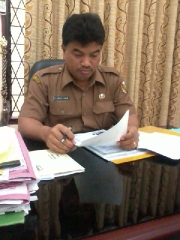 Abdul Jamal: Boleh Pungut Uang Baju, Asal Tidak Memberatkan Orangtua Murid