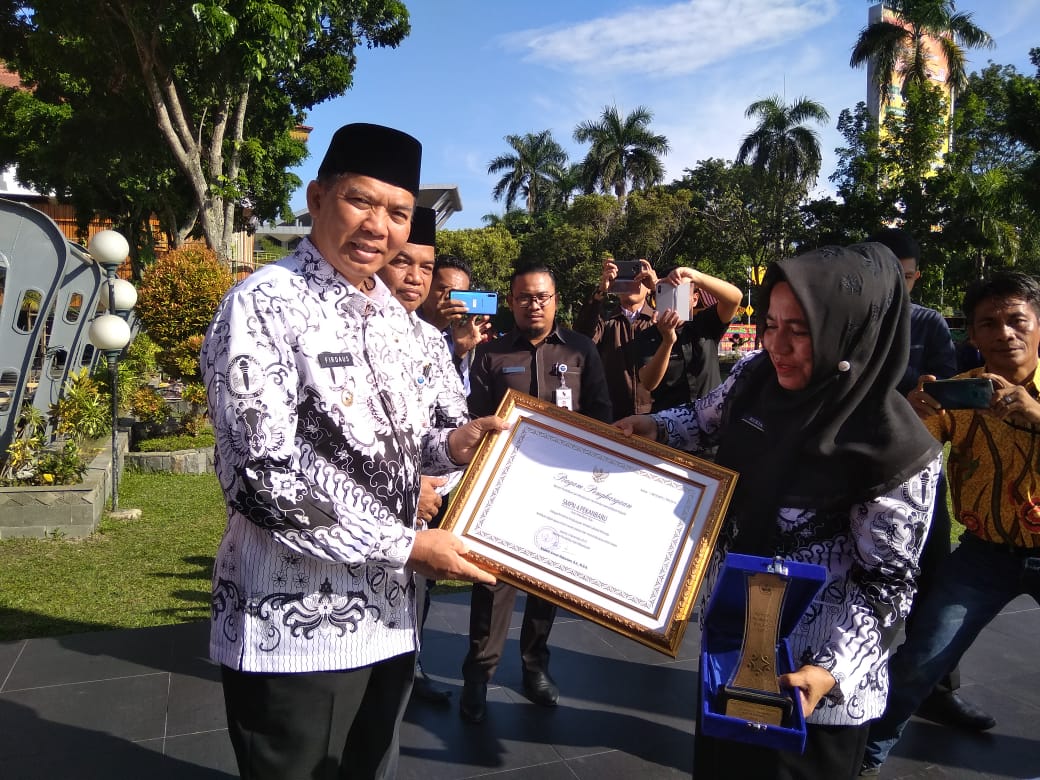 HUT PGRI Ke-74 Tahun, Wako Pekanbaru Sampaikan Pesan Mendikbud