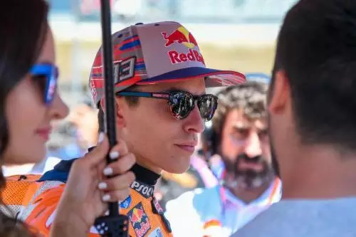 Marquez Tolak Dovizioso Pindah ke Repsol Honda