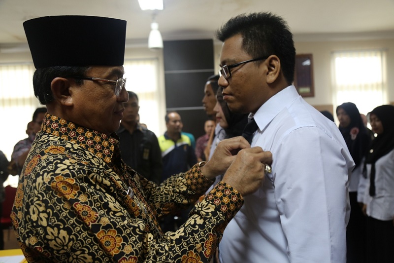 Penyerahan SK CPNS Program THL-TB Penyuluh Pertanian dan GGD Tahun 2017