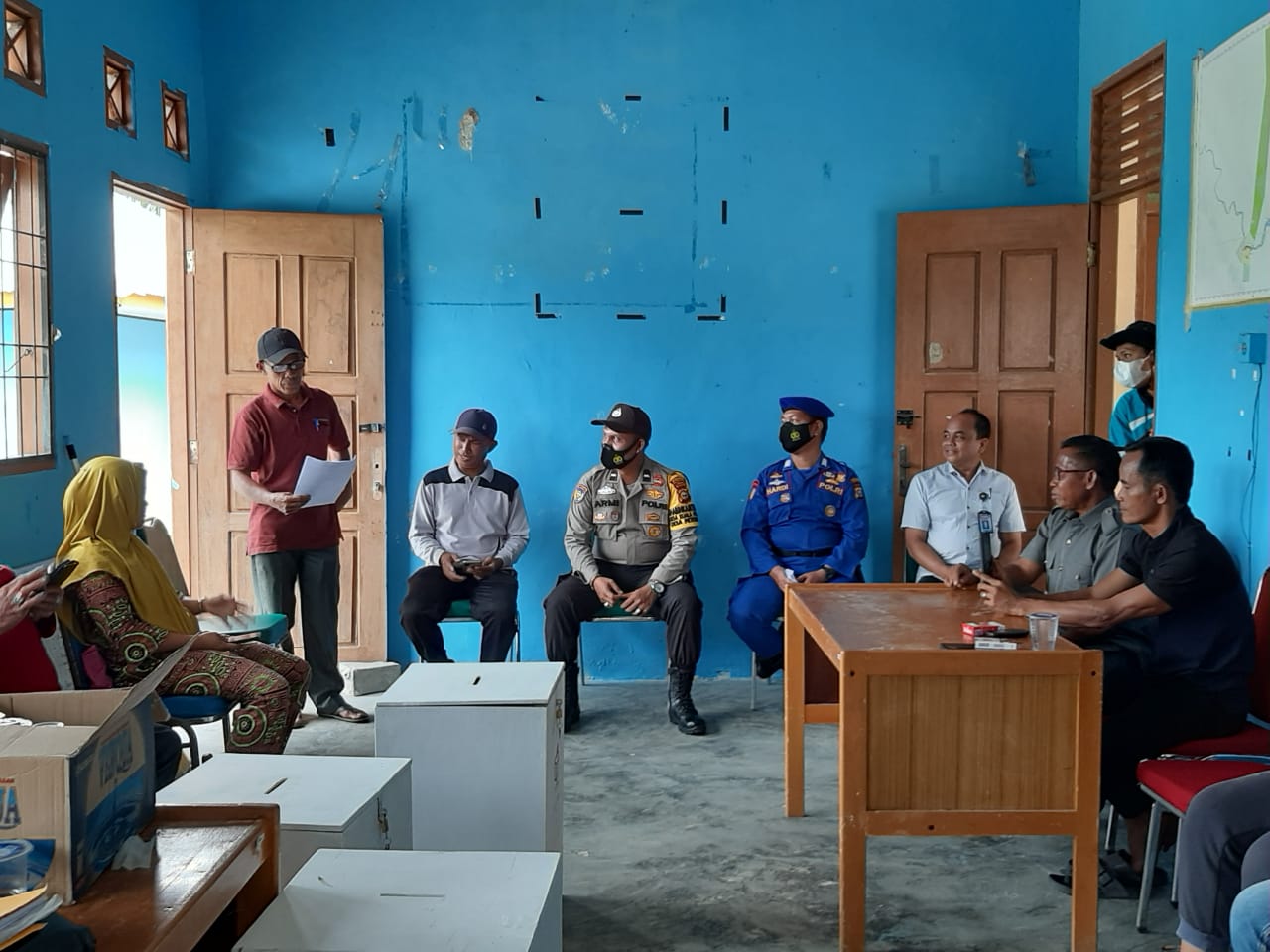 Pastikan Suasana Kondusif, Polsek Teluk Meranti Pantau Rapat Pleno Rekapitulasi Pilkades di Wilayah Binaan