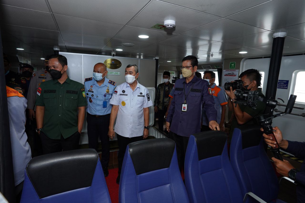 Gubernur Riau: Cukup Vaksin Kedua, Bebas Berpergian ke Luar Negeri