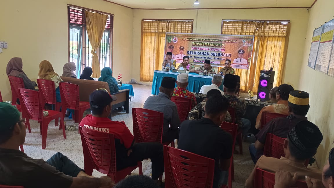 Polsek Kemuning Hadiri Musrenbangdes dan Gelar Cooling System Pemilu 2024