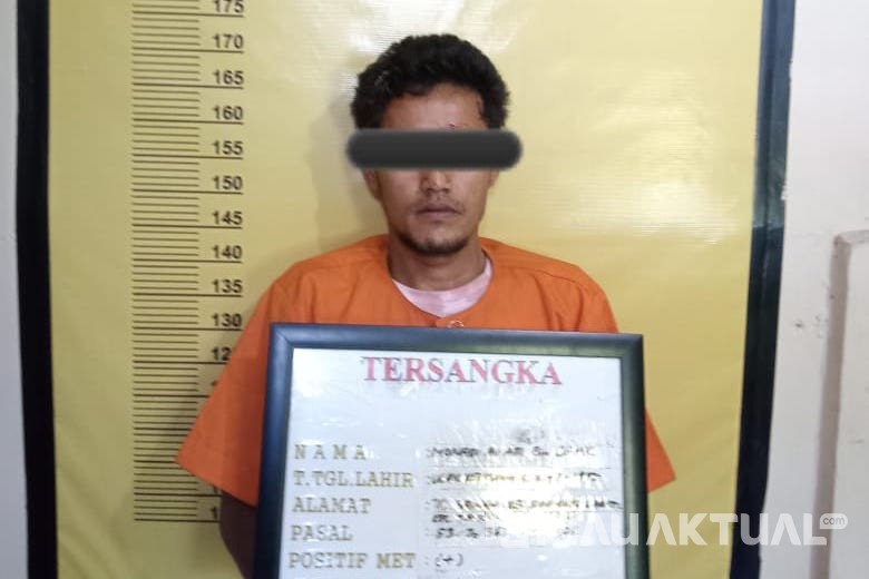 Motor Didorong Hingga Jatuh, Aksi Pencuri Modus Pecah Kaca Berhasil Digagalkan Warga