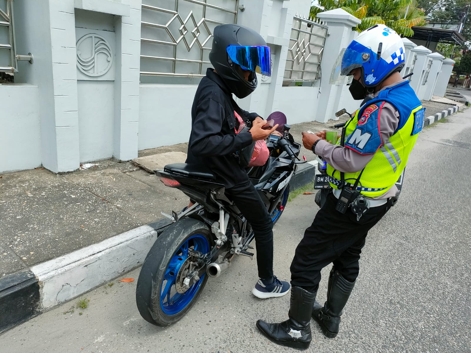 Jangan Sampai Ditilang, Penindakan Ops Keselamatan Lancang Kuning 2023 Bersifat Mobile dan Statis