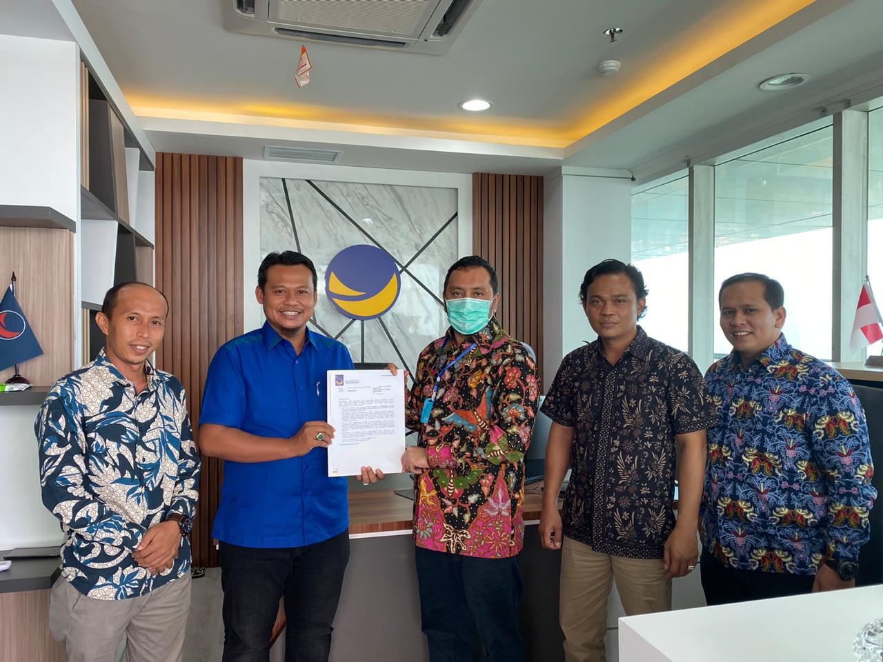 NasDem Beri Rekom Pilkada Meranti Ke Herry Saputra dan M Khozin