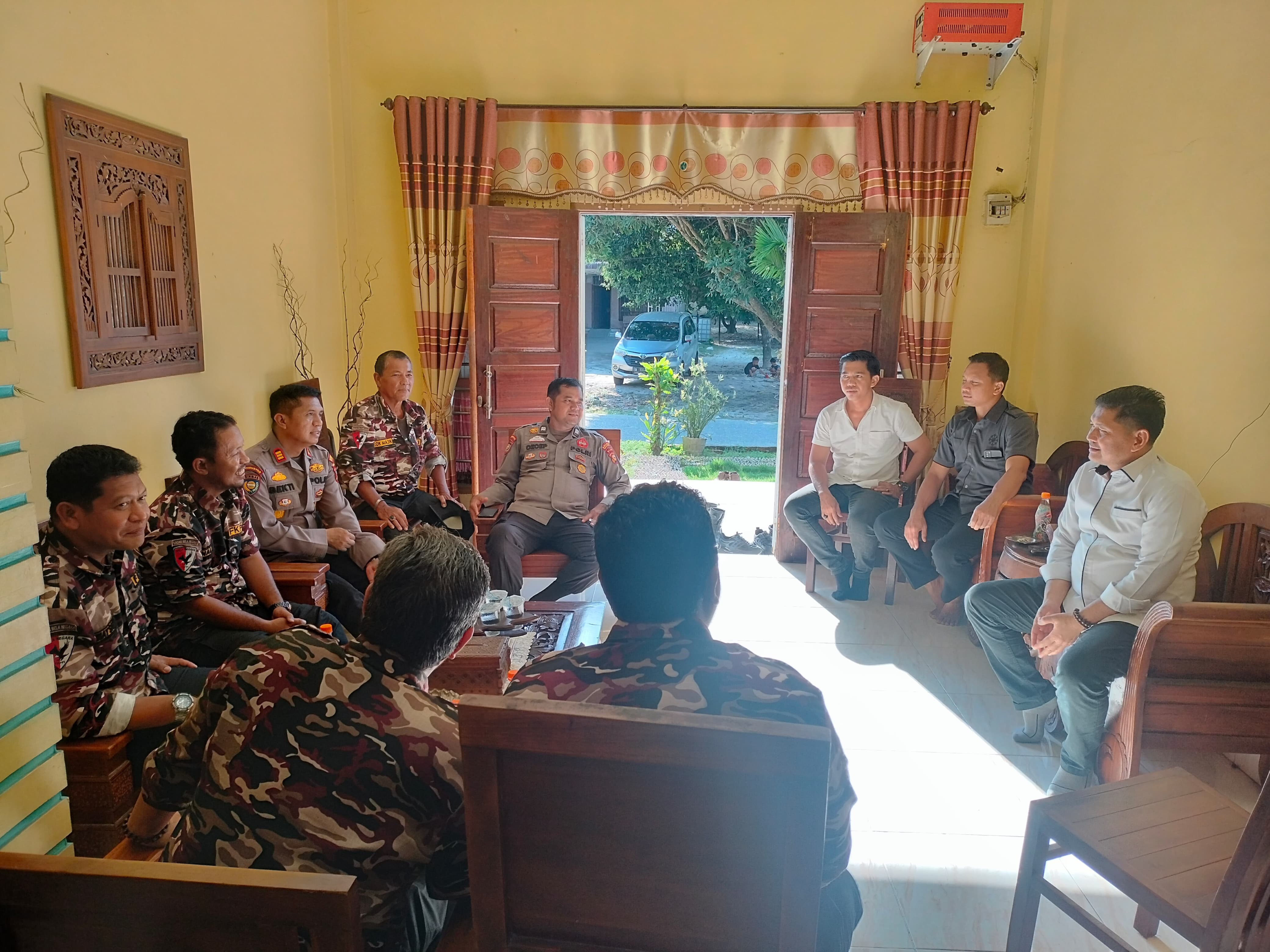 Polres Pelalawan Jalin Silaturahmi dengan FKPPI Demi Pilkada Damai 2024