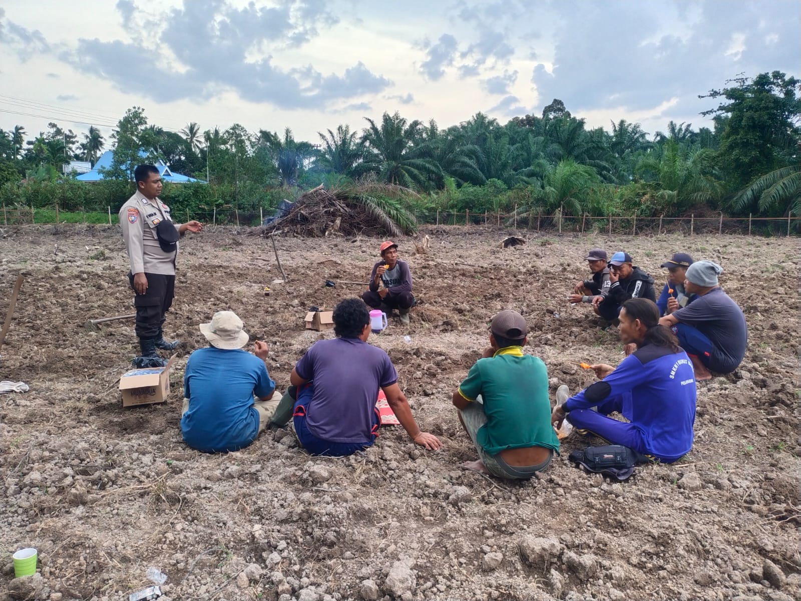 Polsek Siak Kecil Tekankan Pentingnya Toleransi Politik Menjelang Pilkada 2024