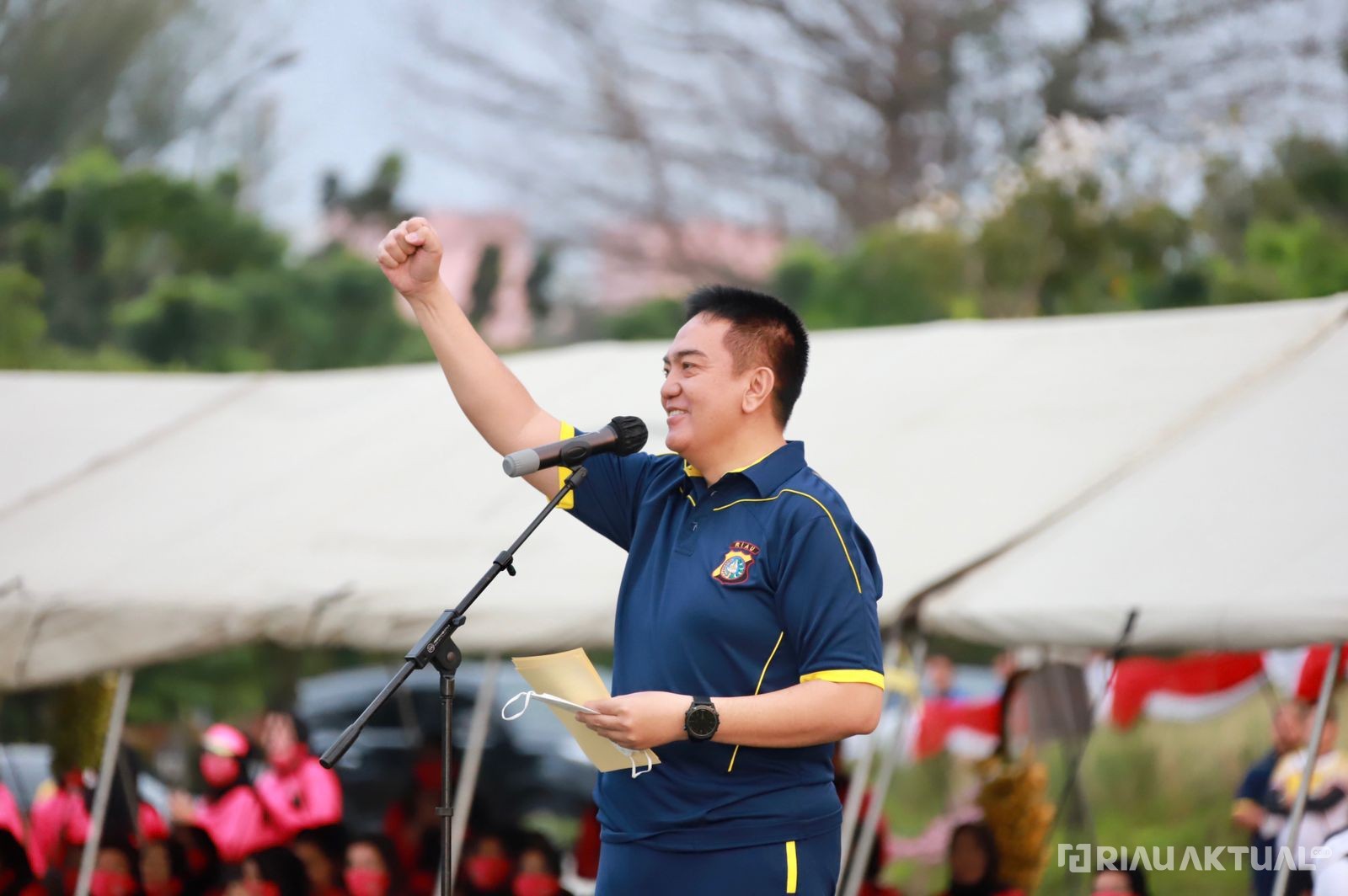 Sempena Hari Jadi Ke-74, Polda Riau Gelar Senam Bersama Polwan