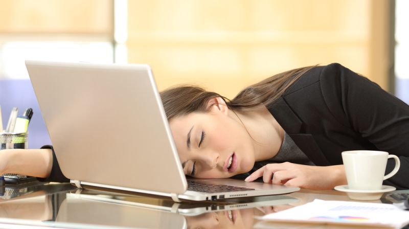 Lima Manfaat Tidur Siang Singkat Saat Puasa untuk Kesehatan Tubuh