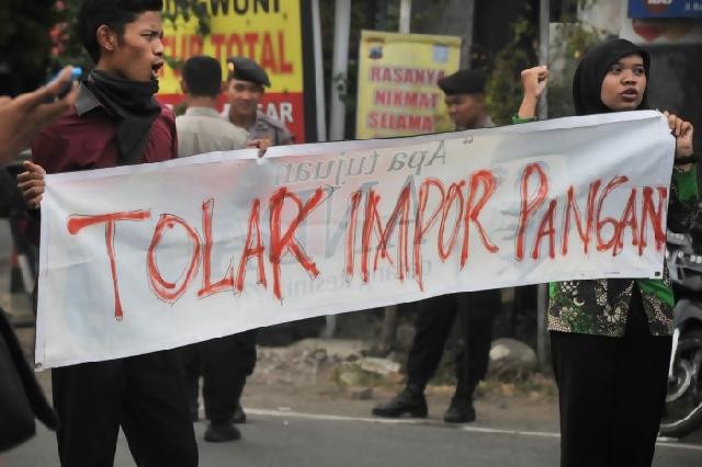Jelang Puasa, Pemerintah Jangan Impor Produk Pertanian!