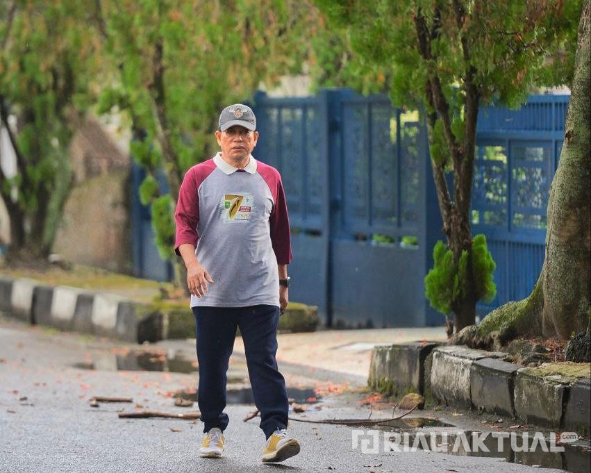 Berbagai Penghargaan Didapat Melalui Tangan Dinginnya, Kadis Kominfo Ikhwan Ridwan Masuki Purna Bakti