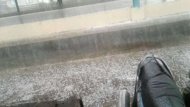 Kabupaten Karo Dilanda Hujan Es, 100 Rumah Warga Rusak