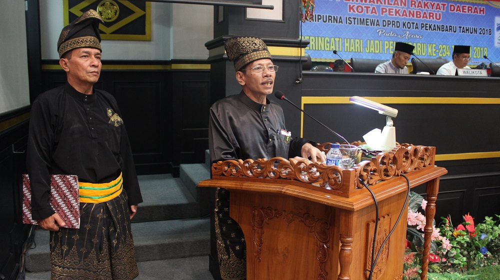 Saat Paripurna Istimewa Ulang Tahun Kota, LAM Lontarkan Kritik Pedas Kepada Pemko Pekanbaru