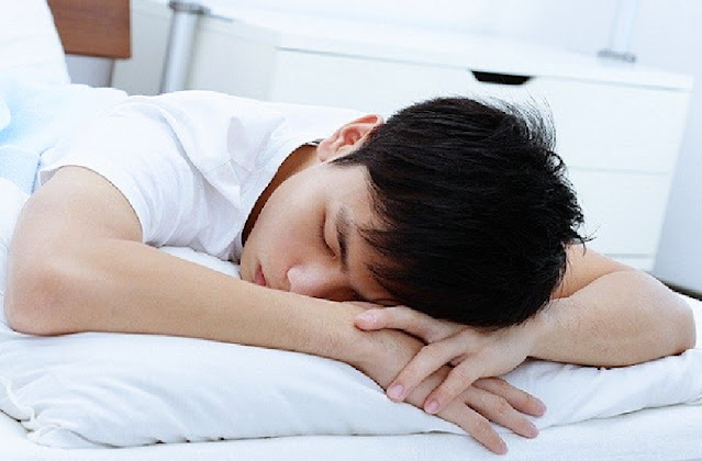 Allah SWT Tidak Menyukai Orang Tidur Tengkurap, Ini Jelasnya