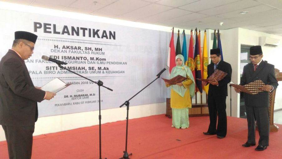 Rektor Umri Lantik Dua Dekan dan Kepala Biro