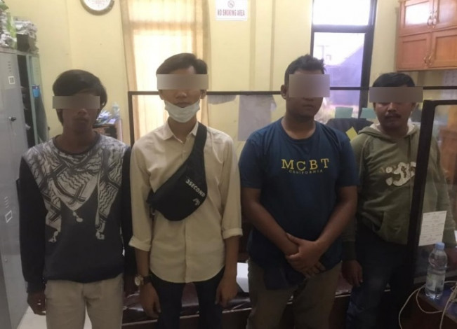 Palak Pedagang Pasar Baru Panam, Empat Preman Diringkus Polisi