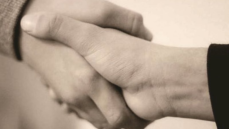 Meski Istrinya Kawin 25 Kali dengan Laki-Laki Lain dalam 10 Tahun, Suami Ini Masih Menerimanya Kembali