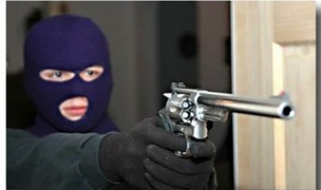 Rp 11,250 Miliar Dirampok dari Bank Pemerintah Pakistan