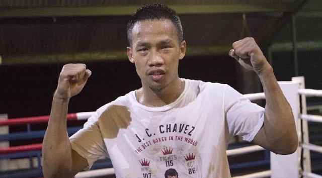 Daud Yordan menang TKO atas petinju Thailand