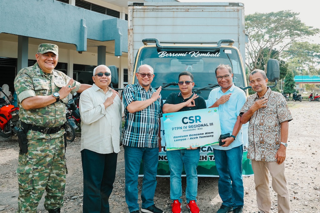 PTPN IV PalmCo Salurkan Bantuan ke Korban Bencana di Sumbar, Aceh, dan Sumut