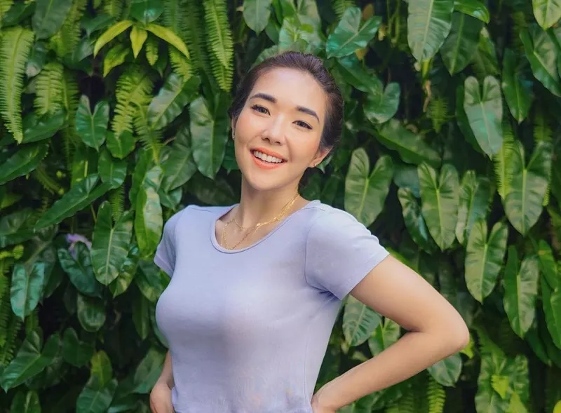 Gisel Pakai Korset, Netizen: Wow Bodynya Penyambar Petir!