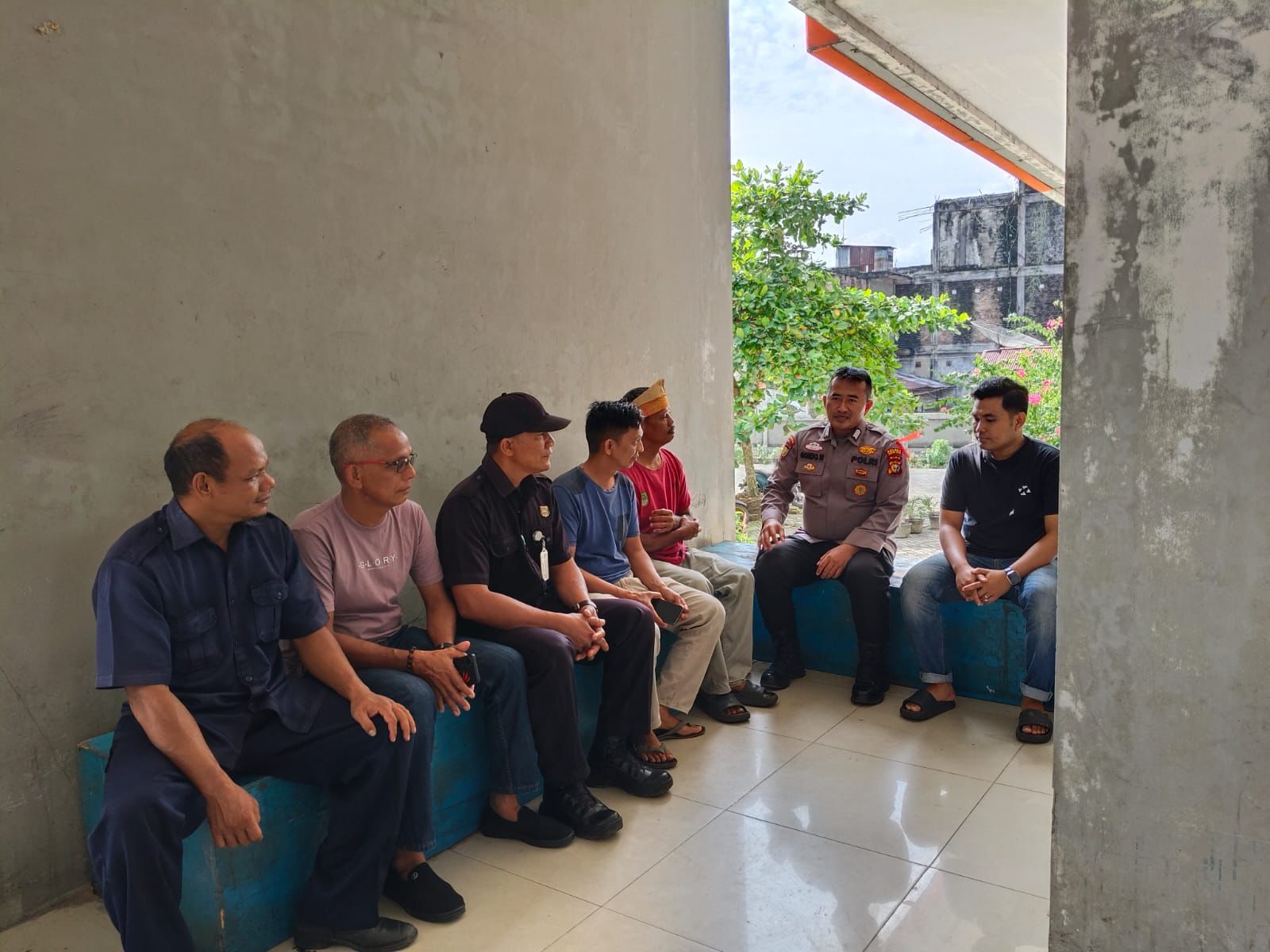 Sat Binmas Polres Rokan Hulu Gelar Cooling System di Pasar Modern Pasir Pengaraian Menjelang Pilkada