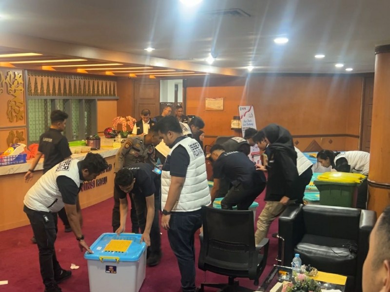Dugaan Korupsi SPPD Fiktif Setwan DPRD Riau, Penyidik Sita Dokumen Penting