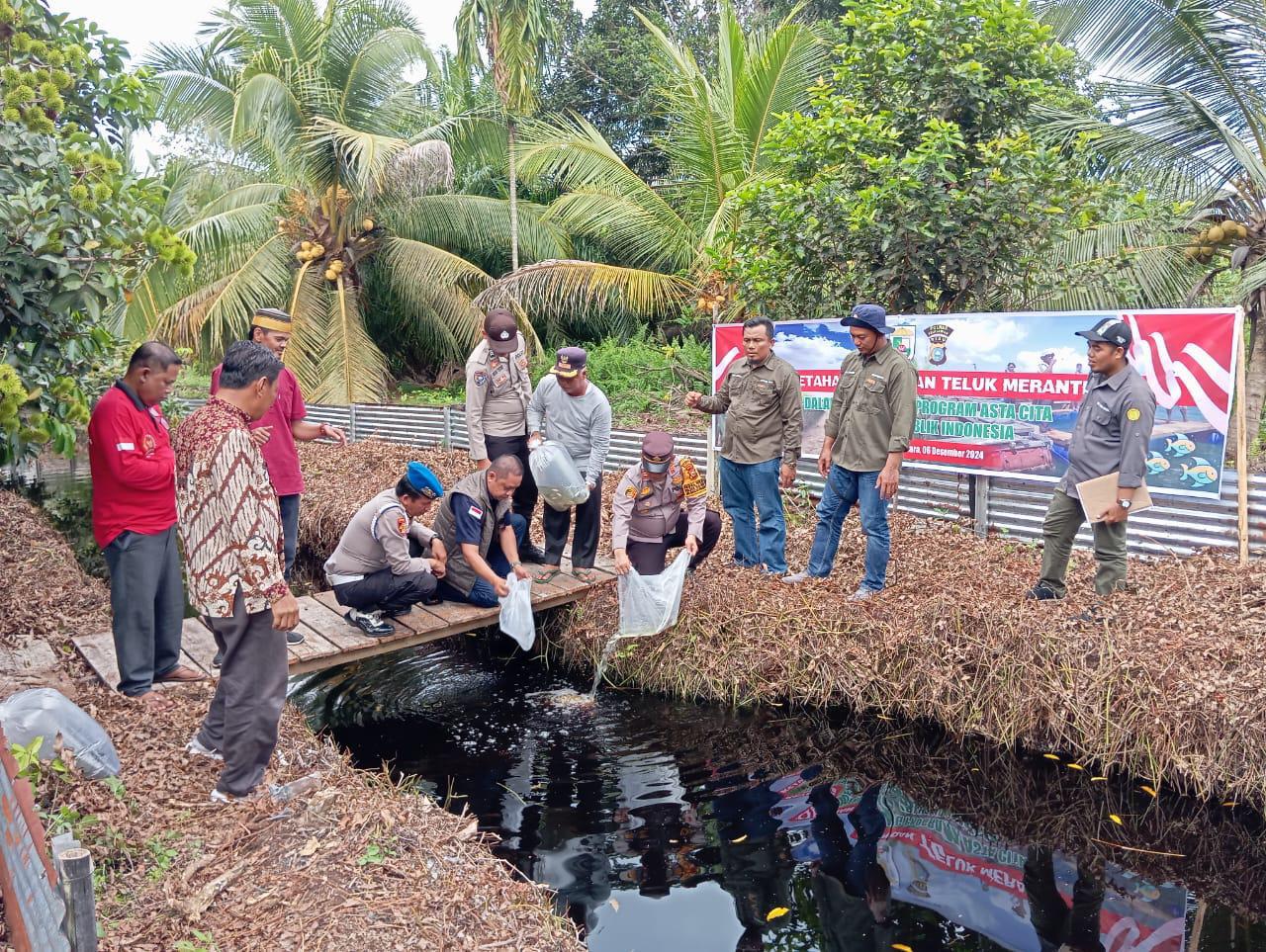 Polsek Teluk Meranti Jaga Ketahanan Pangan di Desa Gambut Mutiara