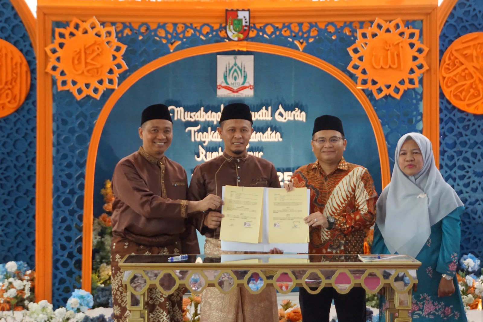 Wali Kota Pekanbaru Teken MoU dengan Unilak, Siapkan Beasiswa Penuh untuk 100 Guru PAUD