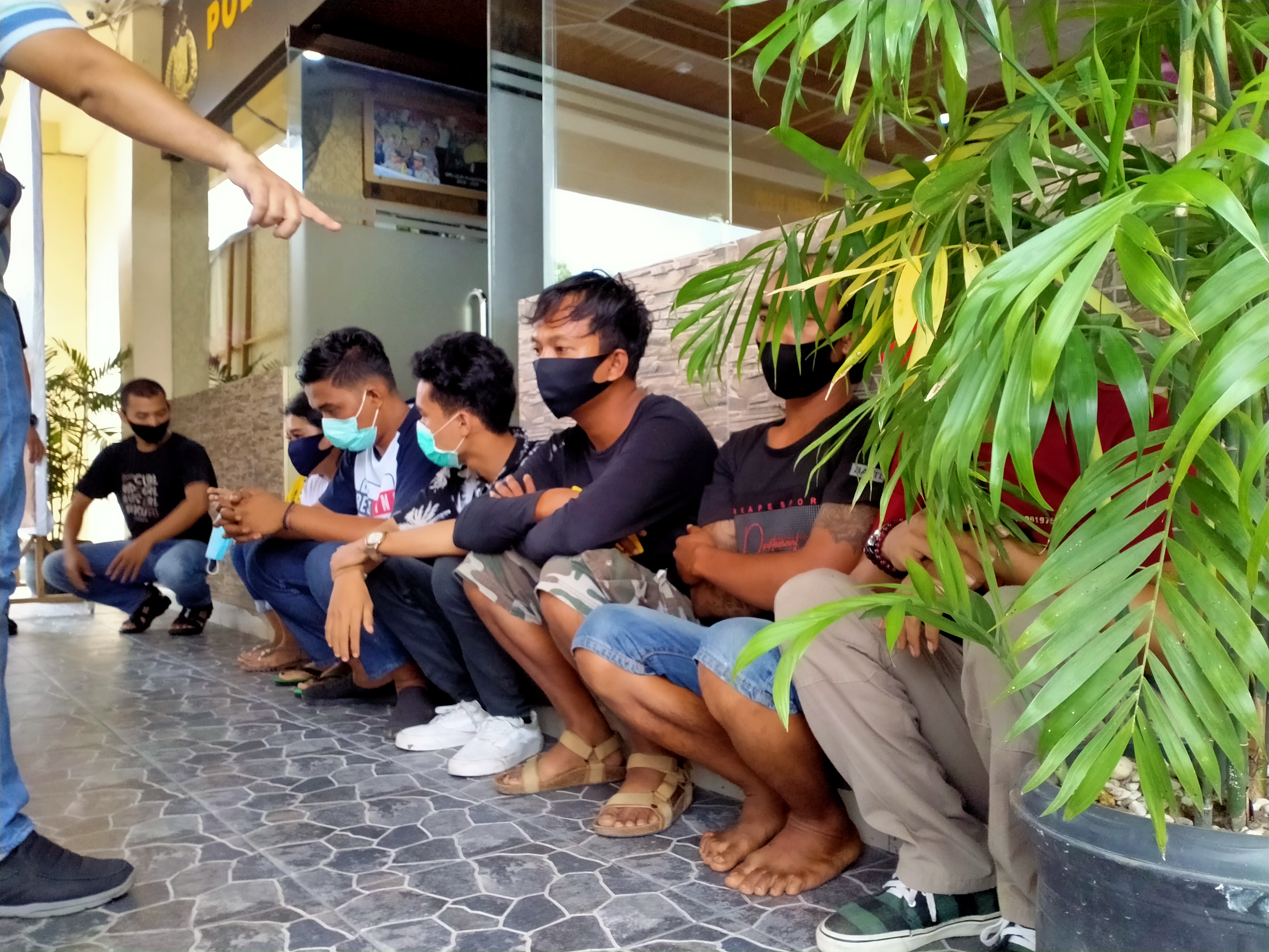 Terjaring Razia Gabungan, 75 Pengunjung Star City Akhirnya Jalani Rehabilitasi