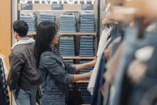 Diskon Hingga 50 Persen, Maksimalkan Selebrasi Liburan Akhir Tahun Melalui Program Levi’s End of Season Sale