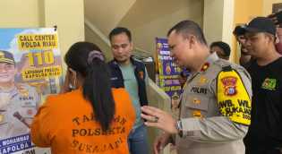 Perawat Lansia di Pekanbaru Ditangkap Usai Curi Emas Senilai Rp150 Juta Milik Majikan