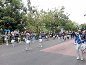 Kirab Drumband Ikut Serta Meriahkan Perayaan Ulang Tahun ke 238 Pekanbaru