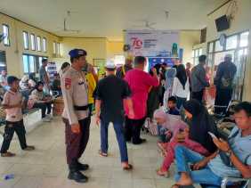 Polairud Polres Inhil Ajak Penumpang Kapal Jaga Kamtibmas Jelang Pilkada