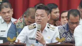 Bupati Rohil Afrizal Sintong Imbau Masyarakat Jaga Keutuhan Demokrasi di Pilkada 2024