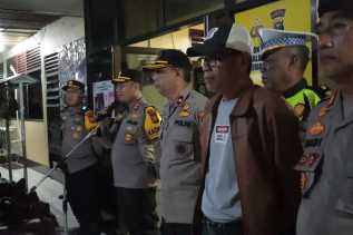 Subsatgas Propam Polres Kuansing Lakukan Pengecekan Personel dalam Apel Operasi Mantap Praja Lancang Kuning 2024