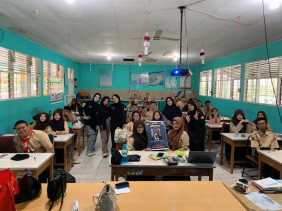 Mahasiswa UMRI Gelar Sosialisasi Anti-Korupsi di SMAN 10 Pekanbaru