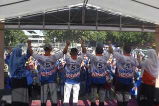 Ribuan Masyarakat Hadiri 'Senam Sehat Pekanbaru AMAn' di Lapangan Bukit Senapelan