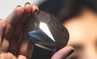 5 Negara Penghasil Berlian Teratas di Dunia