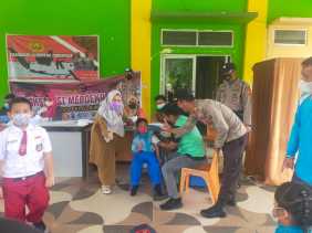 Polsek Pangkalan Lesung Buka Layanan Vaksinasi Covid-19 untuk Anak Sekolah