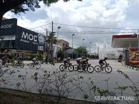 Pembalap Tour de Siak Tiba di Pekanbaru, Polisi Berlakukan Buka Tutup Jalan