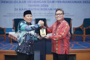 Bupati Rohul Buka Workshop Evaluasi Keuangan dan Pembangunan Desa 2024