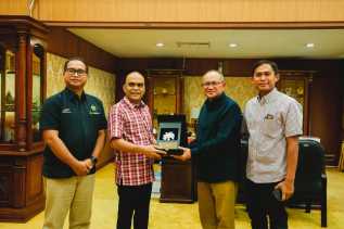 Ketua DPRD Riau Apresiasi Langkah PTPN IV Regional III Perkuat Petani Sawit