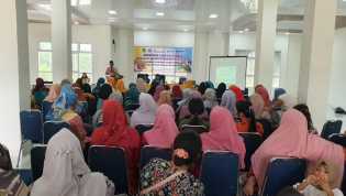 Dinas Perikanan Taja Makanan Bergizi Berbahan Ikan Didua Desa Kecamatan Talang Muandau 