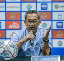 Nama Aji Santoso Mencuat Sebagai Calon Pelatih PSPS