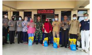 Gelar Bakti Sosial, Polsek Sukajadi dan Yayasan Buddha Tzu Chi Salurkan Ratusan Paket Sembako