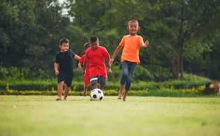 Covid-19 Melonjak, Ini Tips Ajak Anak Berolahraga agar Sehat